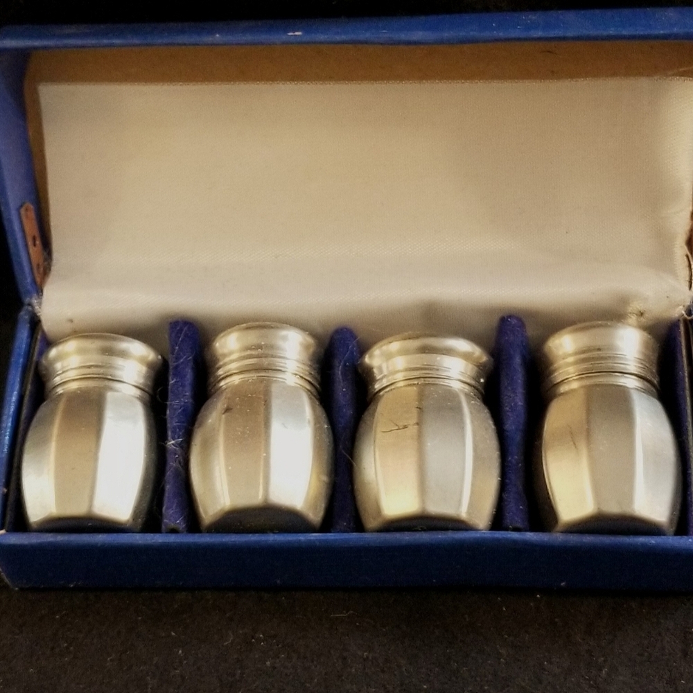 Vintage 4 Empire Pewter Salt & Pepper Shakers
